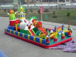 Inflatable sunbaby castle