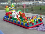 Inflatable sunbaby castle